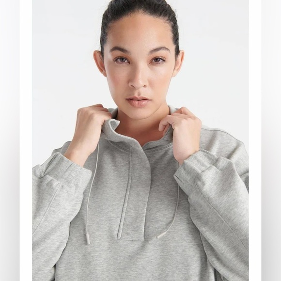 012 KNIX Women’s Good to Go Fleece Oversized Hoodie - Grey, XXL - Picture 8 of 8